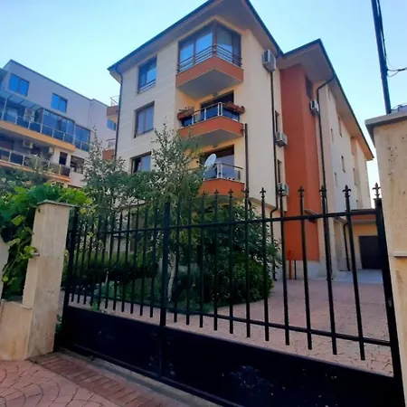 на море в сарафово Burgas City